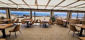 Lebanon lounge